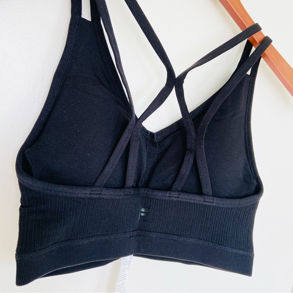 Fabletics Low Impact Seamless Strappy Bra Black - Picture 7 of 9